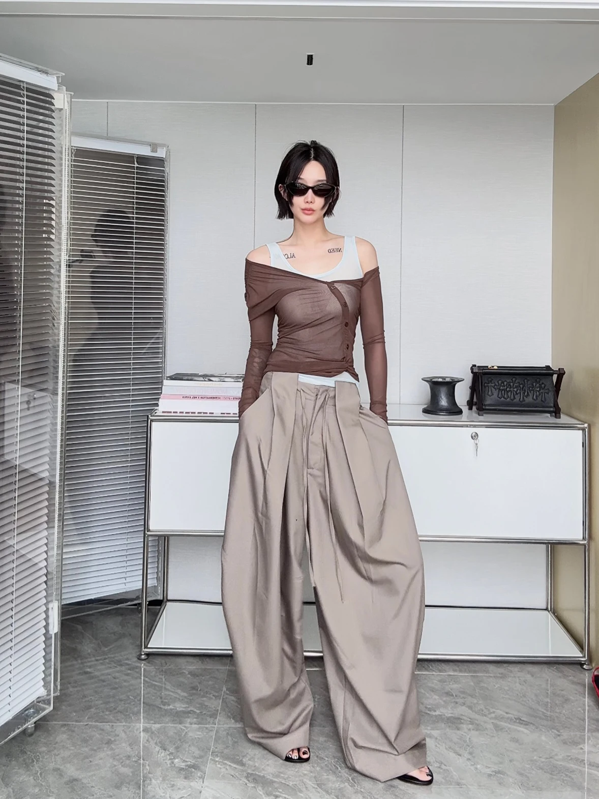 

IAMCPLUS 2025 Женская футболка с длинным рукавом и круглым вырезом, цвет мятный волнообразный, влагоотводящая, стандартный крой, летняя