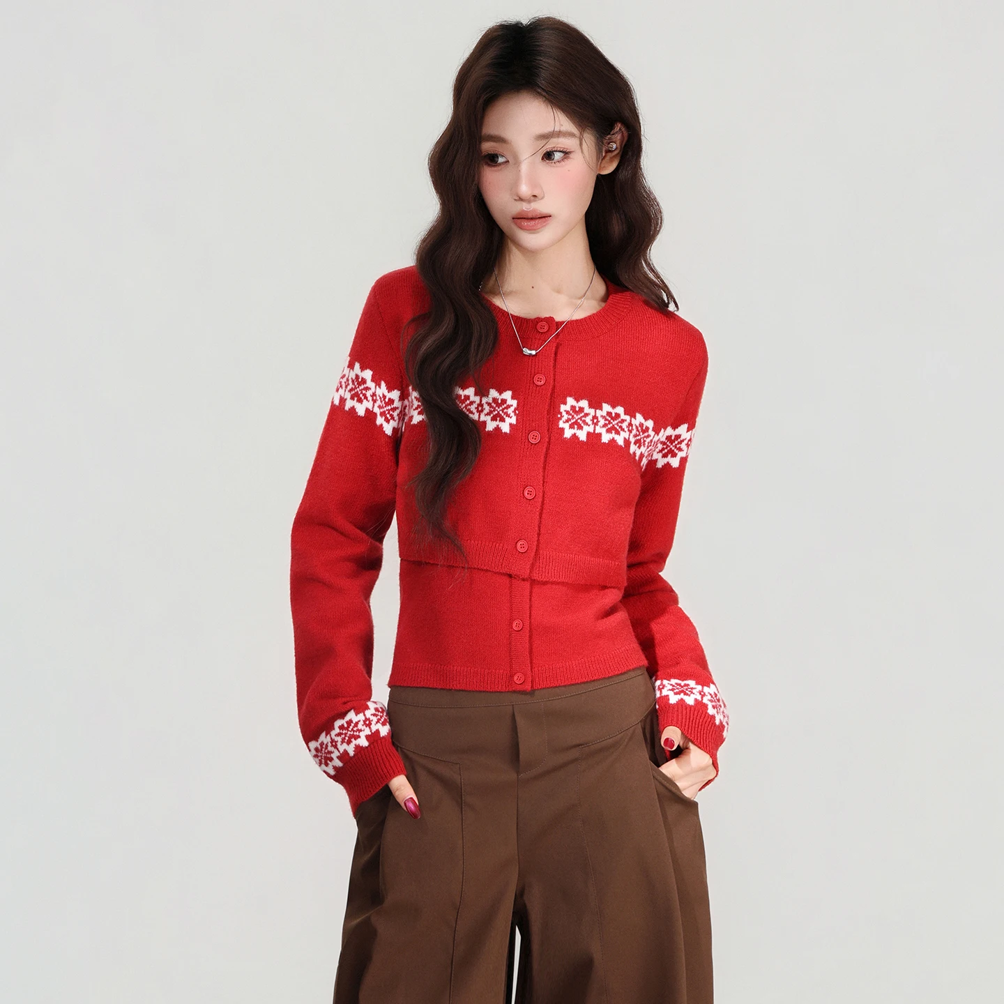 2025 Fer Island Cardigan de malha feminino outono e inverno olhar alça skinny top atmosfera conjunto de duas peças