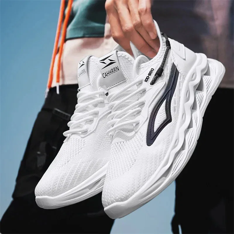 

2025 Knitted Mesh Dad Shoes Casual Men'S Sneakers With Chunky Sole & Breathable Design
