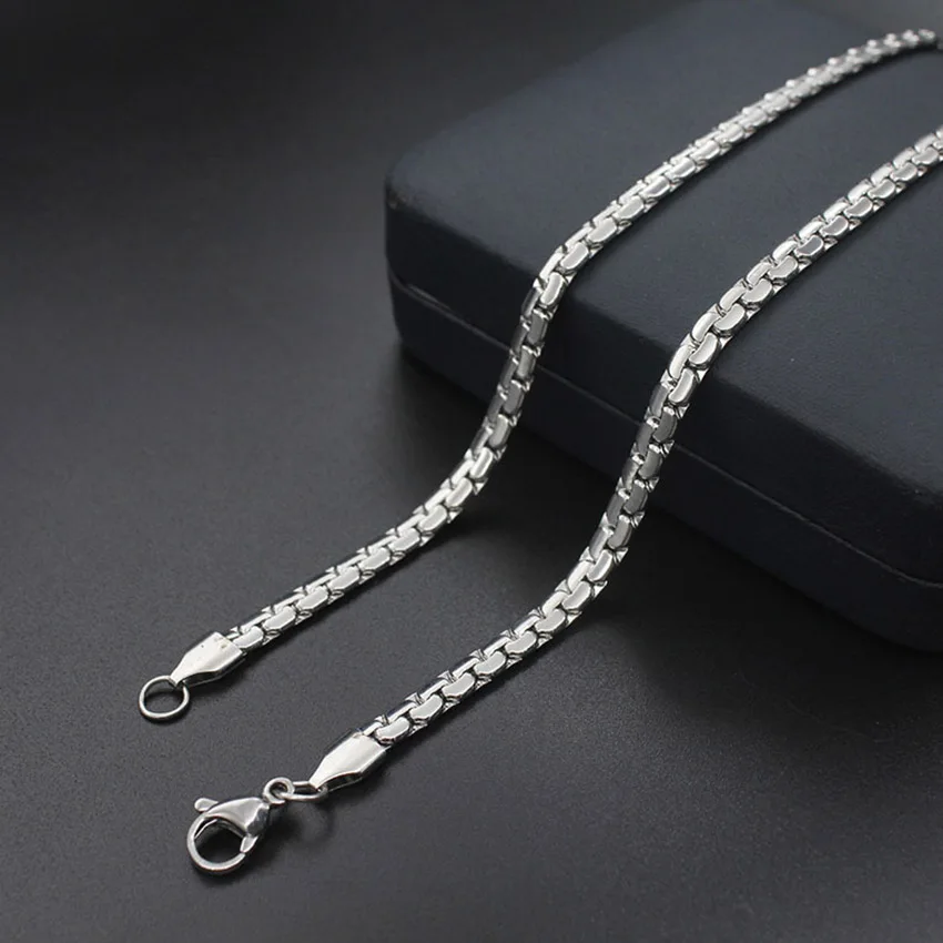 Fashion Simple New Titanium Steel Necklace Domineering Stainless Steel Necklace Men And Women Models Hot Sale