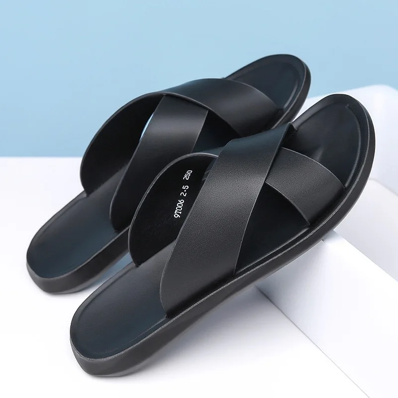 

High Quality Men's Flip Flops Fashion Breathable Non-slip Men Beach Sandals 2025 New Comfortable Casual Men's Slippers Pantuflas