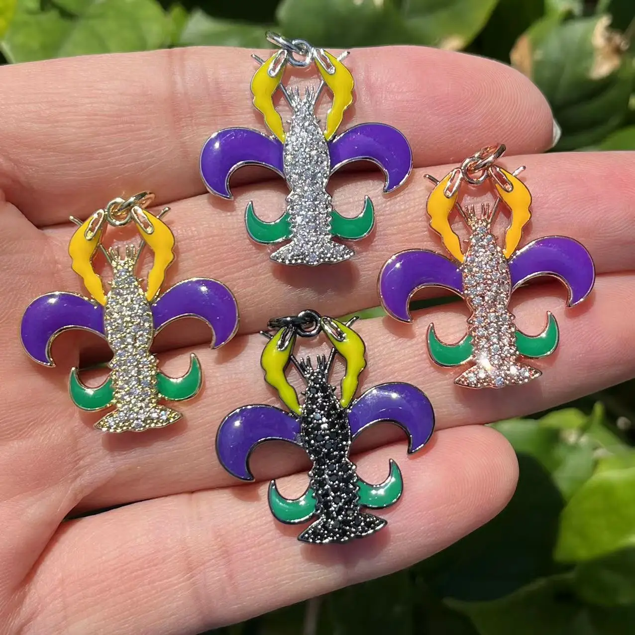 

5pcs Mardi Gras Charms Cubic Zirconia Paved Lobster Bracelets Pendant for Jewelry Making Accessoires Year 2023