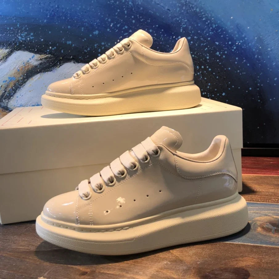 

Top High Quality Womens Trendy Casual Shoes 34-46 Luxury Mens Real Leather Unisex Sneakers Designr Lovers Tide Shoes YN01105