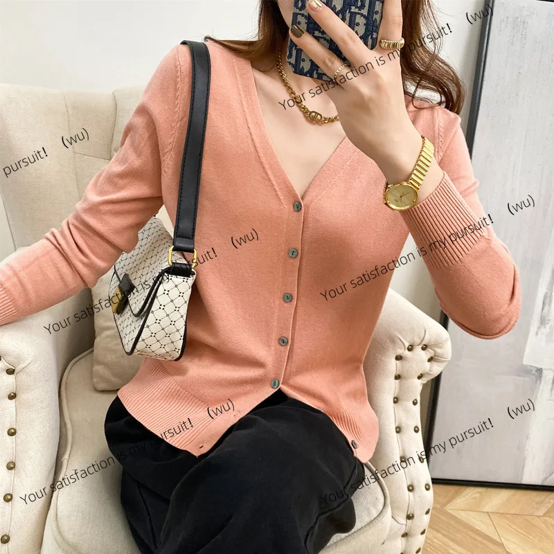 Atasan rajutan pakaian musim gugur versi Korea sweater leher V longgar warna polos cardigan