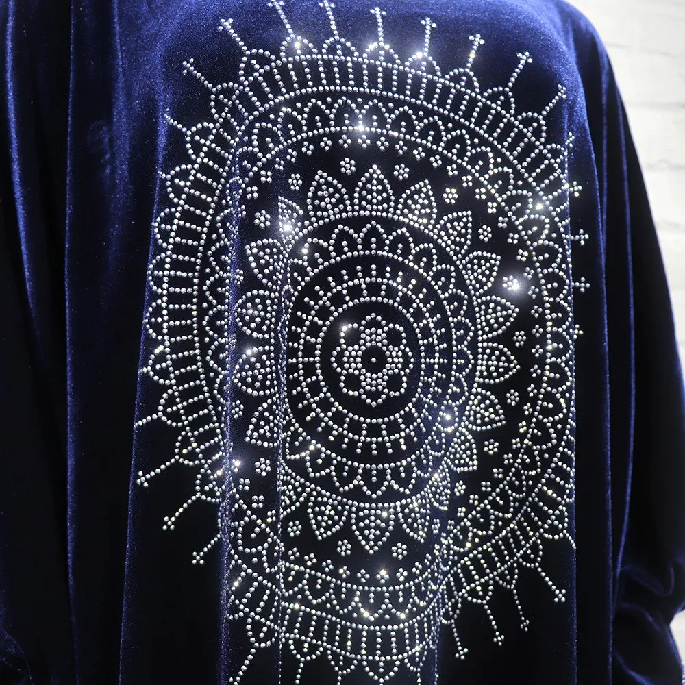 موضة الذهب المخملية الماس مرصع فستان فضفاض الرقبة المستديرة تنورة طويلة الأكمام