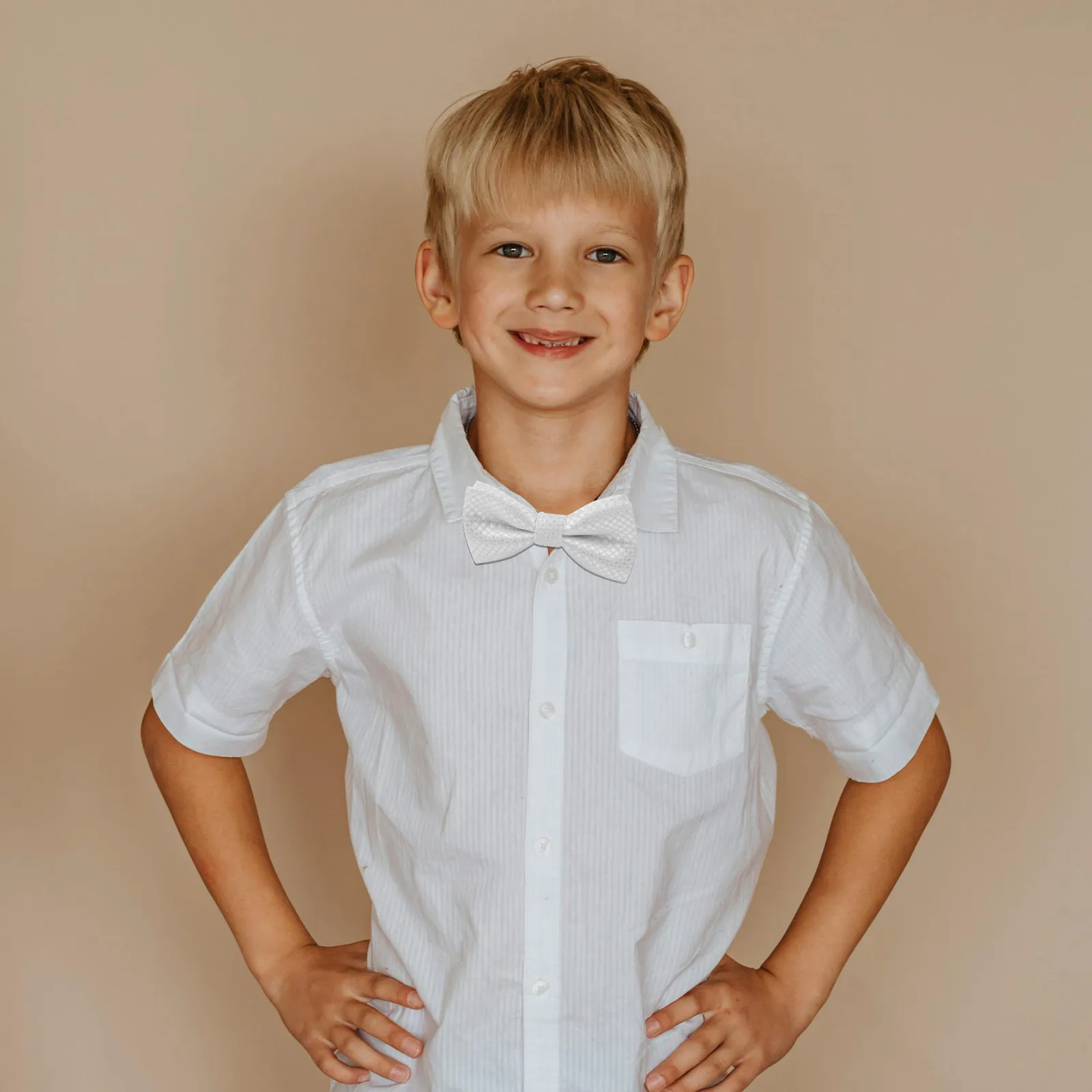 

Kids Bow Tie Adjustable Pre-Tied Polyester Bow Tie for Boys Formal Occasions Suit Clothing Accessory Elegant Performance