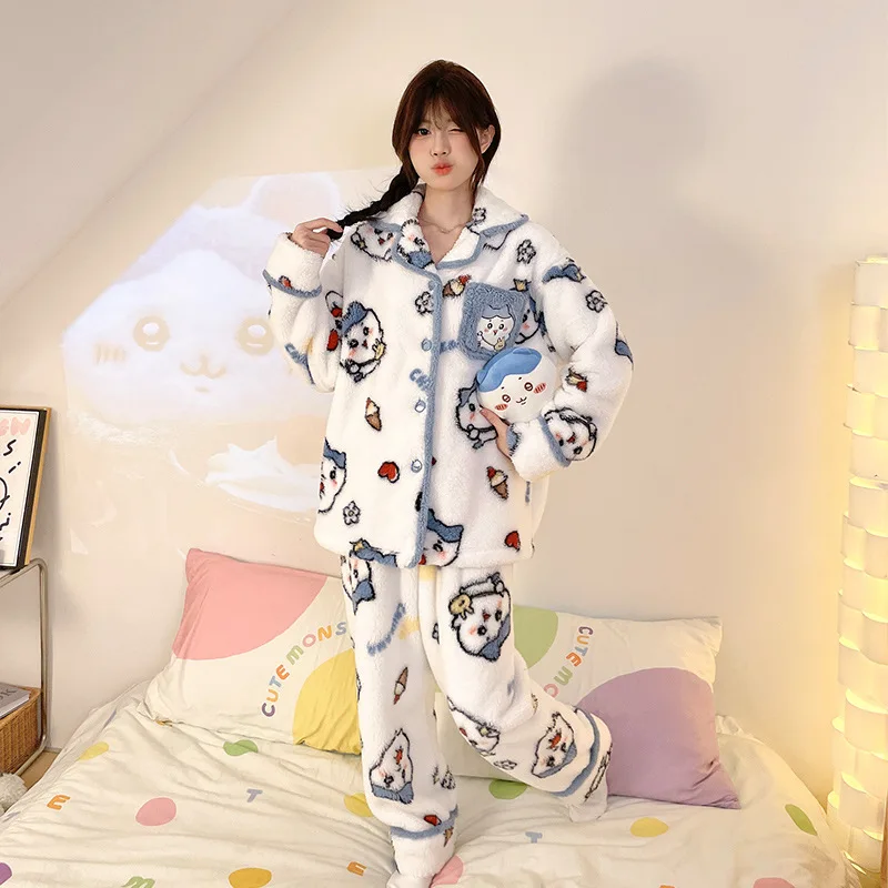 2024 Winter New Chikawa Flannel Warm Pajamas Hachiware Cartoon Print Anime Kawaii Thickened Lapel Cardigan Womens Home Clothes