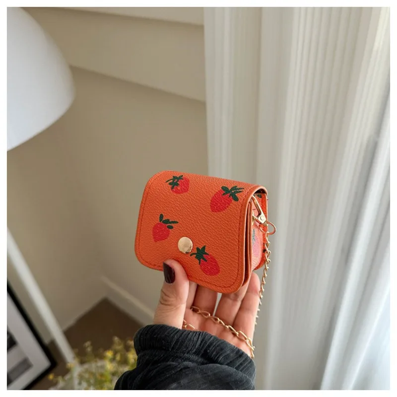 

Модная женская мини-сумка через плечо с фруктовым принтом, вертикальным дизайном и застежкой-кнопкой, кошелек для помады и монет