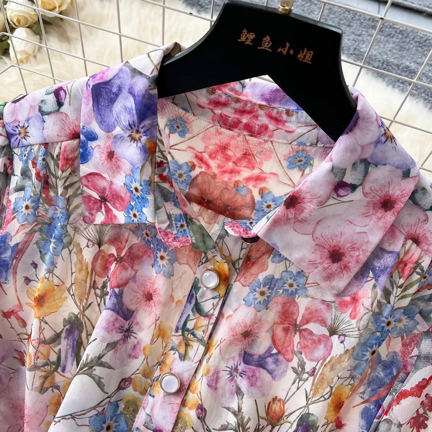 Vacanza estiva Splendido fiore Boho Robe Dress Risvolto da donna Manica lunga a lanterna Cintura Lace Up Beach Party Abiti Maxi vestiti