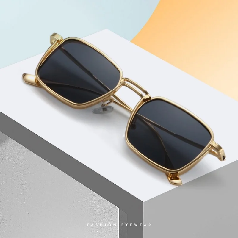 نظارات شمسية كلاسيكية جديدة UV400 تحجب الضوء القوي ويحافظ على النظارات الشمسية العصرية للرجال #1