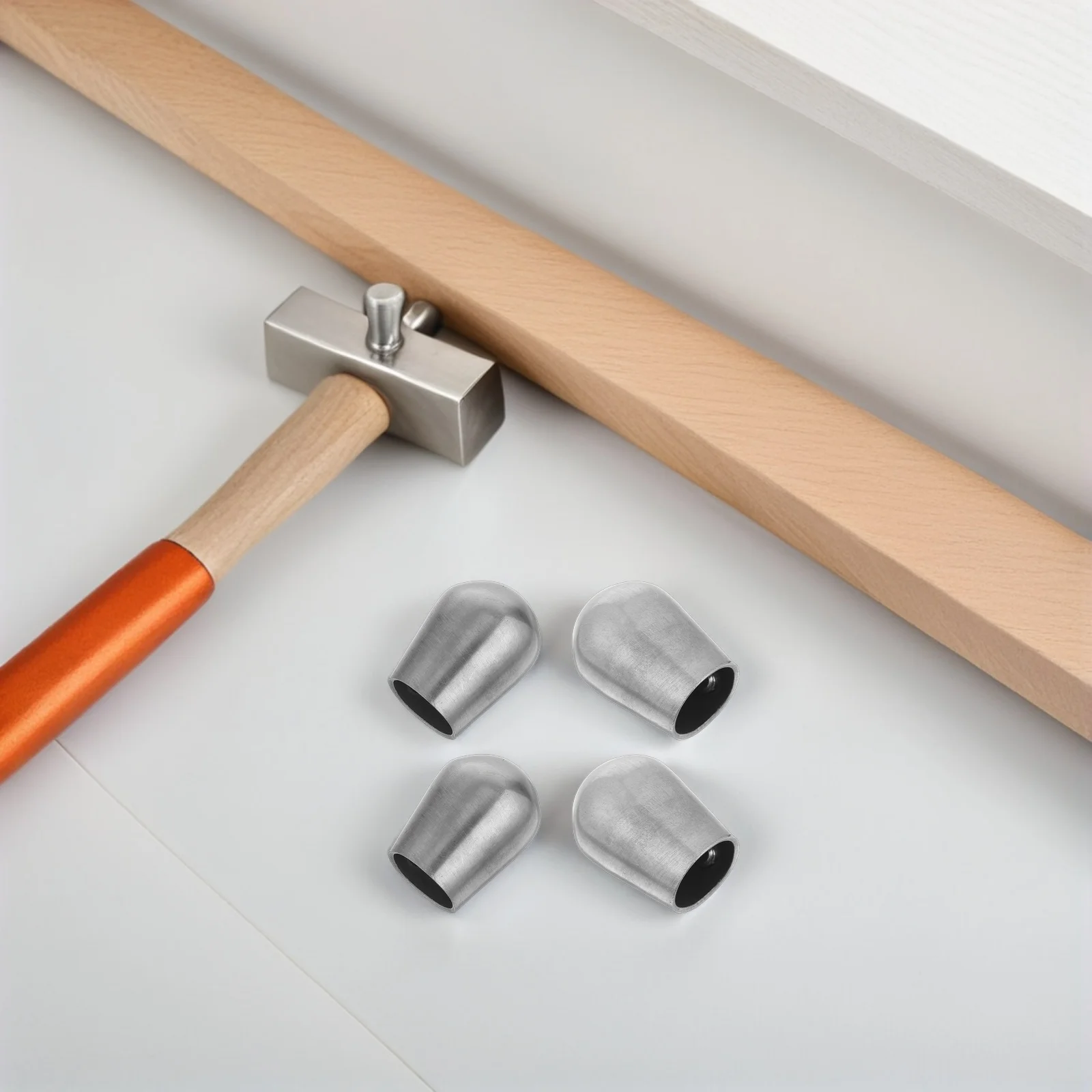 Рисунок 3 - аксессуары для лестничных поручней