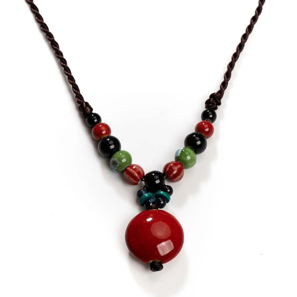 Kurze Keramik kette im traditionellen chinesischen ethnischen Stil mit Anhänger für Vintage-Look für Frauen