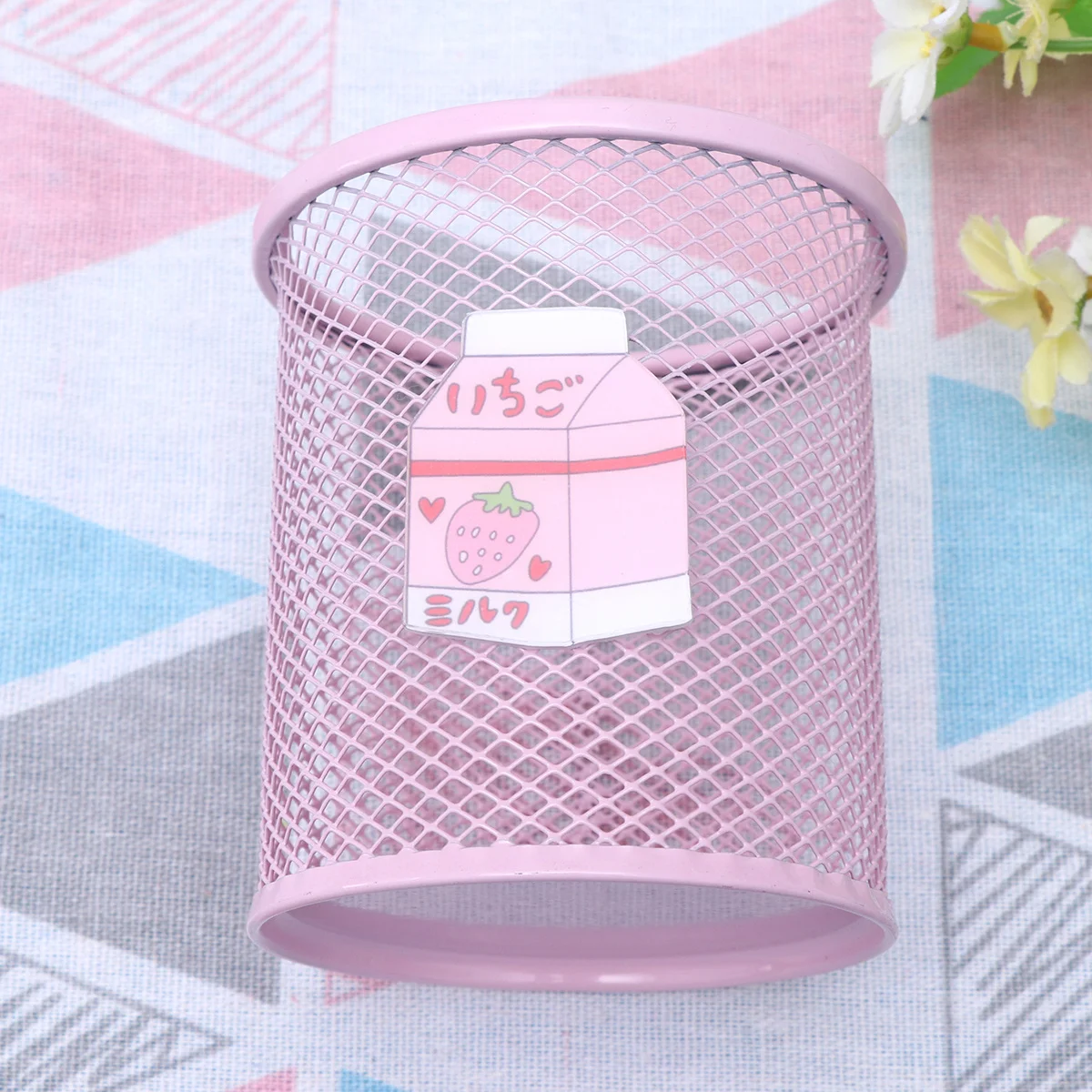 

Pink Round Desktop Trash Can Metal Multi Purpose Mini Wastebasket Pencil Holder Storage Basket for Office Bedroom Bathroom