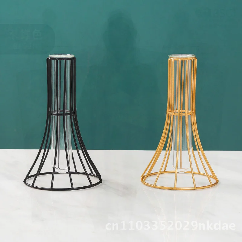 

Creative Wrought Iron Glass Test Tube Hydroponic Vase Black Gold Office Desktop Decoration Advanced Sense Living Room Ornament