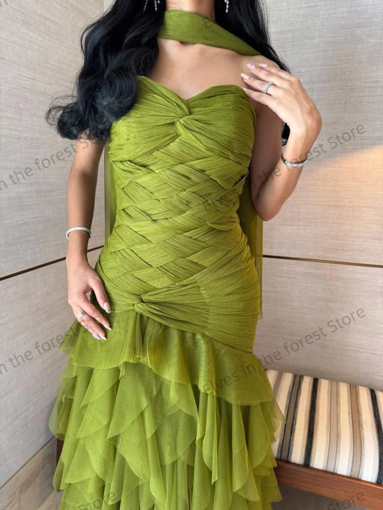 Robes de soirée arabes vertes simples, ligne A plissée, sans manches, robes de bal pour femmes, à volants formels, robes d'invitées de mariage personnalisées