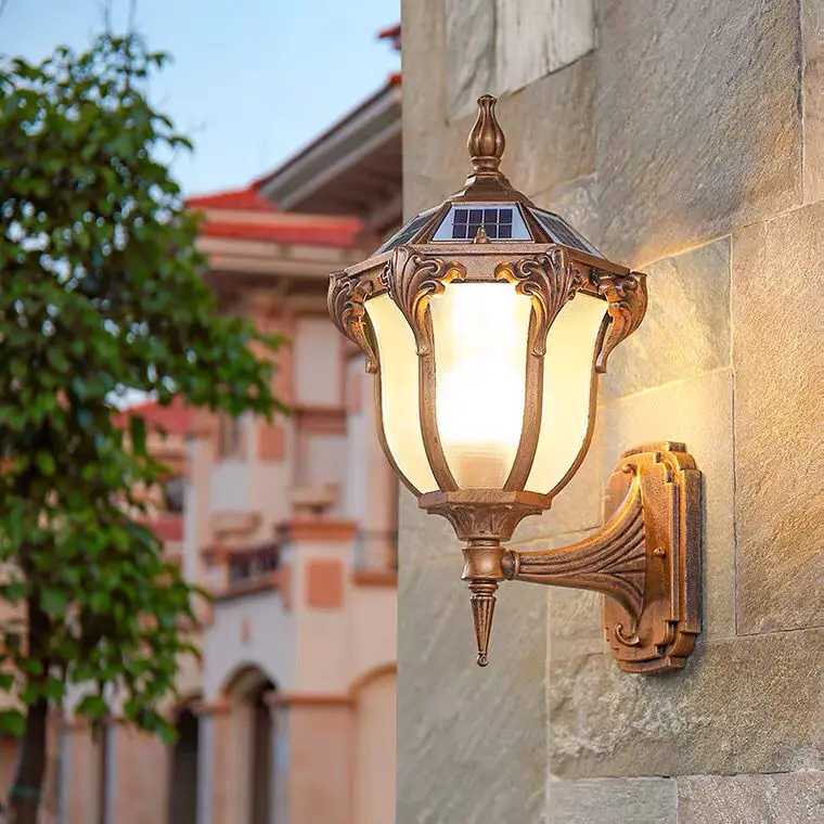 

Solar wall lamp Outdoor waterproof garden Villa courtyard lamp European outdoor aisle terrace Door exterior wall