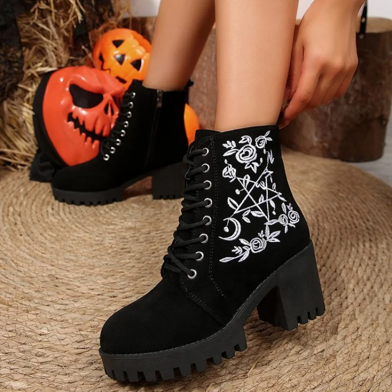 

Winter New Fashion Short Boots for Women Chunky Heel High Heel Waterproof Christmas Shoes Plus Size Commuting Height Increasing