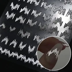 1 sayfalık parlak yansıtıcı tırnak Sticker Glitter lazer gümüş koyu gösterişli etkisi manikür 3D Nail Art dekorasyon çıkartması