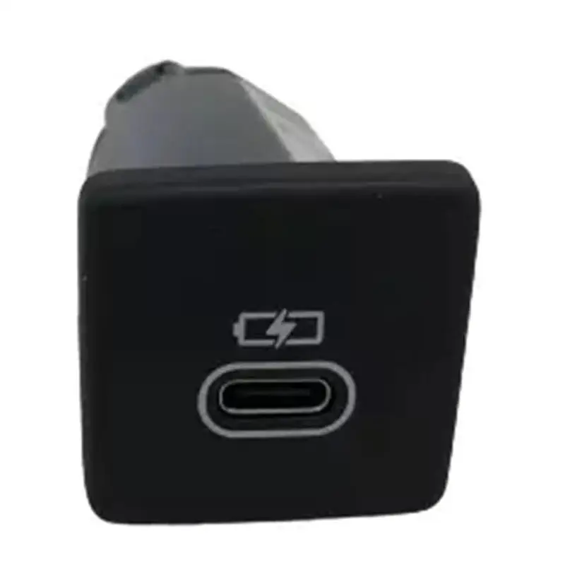 31BC Heavy Duty USB Car Charging Power Socket For Defender 90 110 130 L663 Models