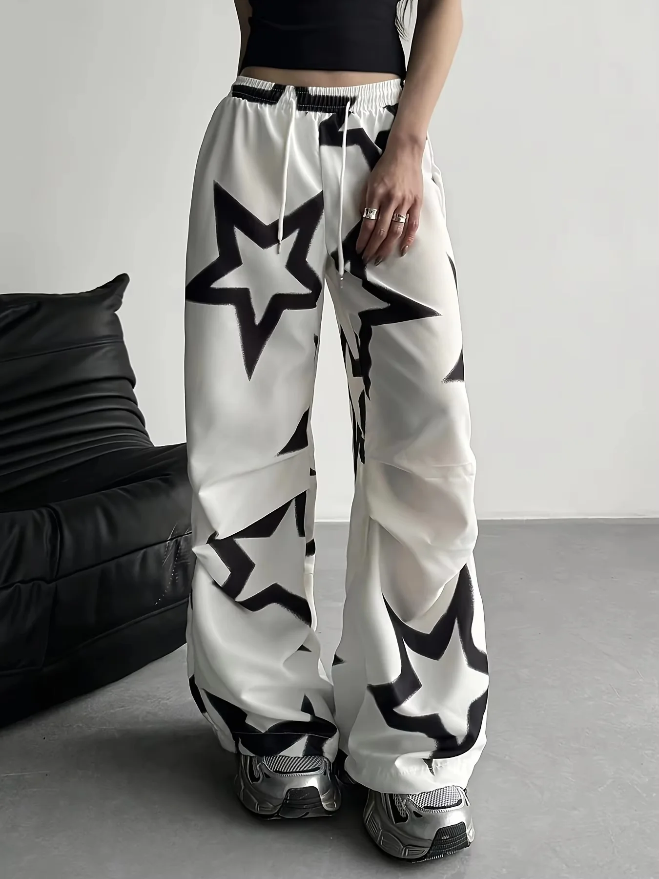 

Модные 3D-брюки с белым звездным узором для мужчин и женщин, быстросохнущая ткань, минималистичная эстетика, свободные брюки, подходящие для всех сезонов