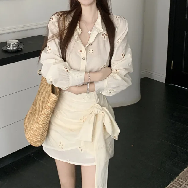 

Women's Slim Fit Dress Suit, Floral Hollow Out Tops, Bow- Tie Bud Skirt, Office Lady Style, 2025
