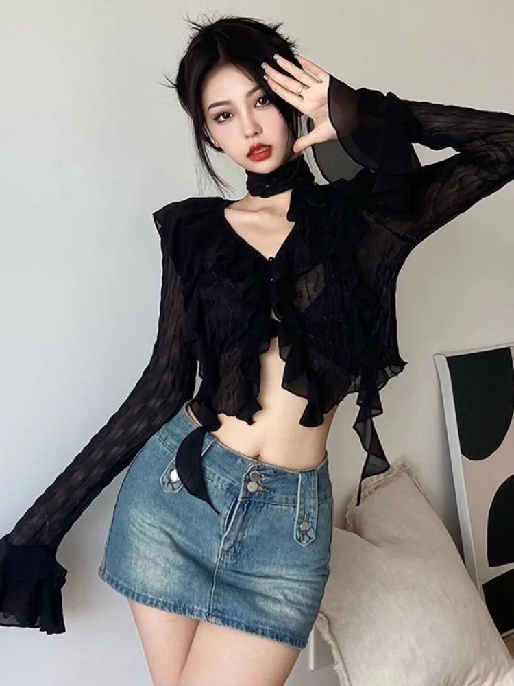 V Neck Sexy Black Crop Blouse Women Ruffled Slim Harajuku Slim Fit Tops Y2k Aesthetic Bandage Grunge Blusas Streetwear De Mujer