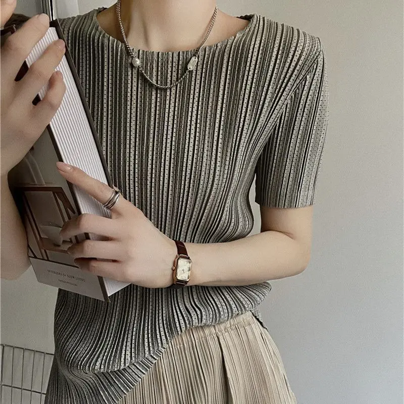 GGHK Miyake Pleated Short Sleeve Women's 2023 Summer New Thin Stretch Crew Neck All-Matching Slim Fit Hollow T-shirt Women