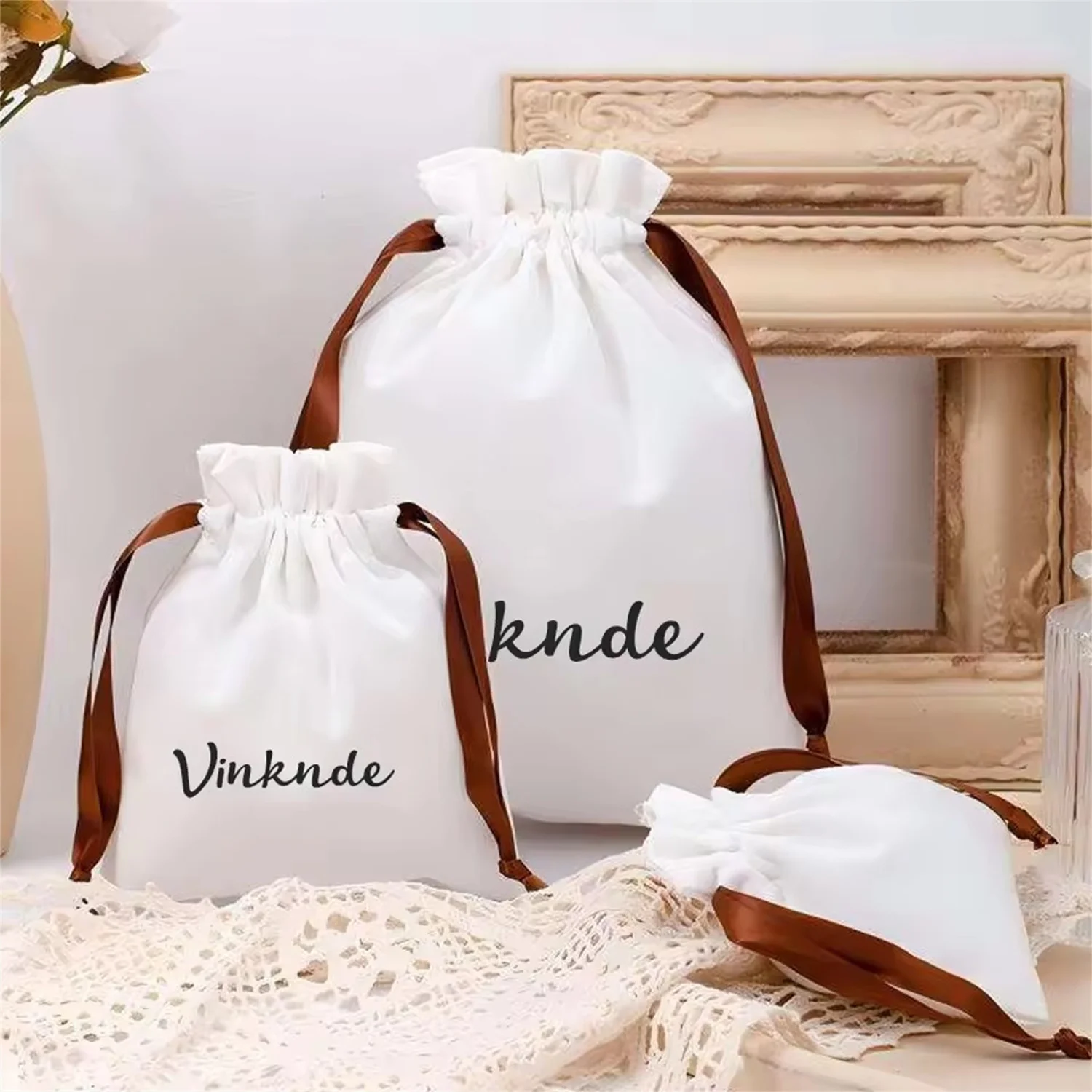 Personalization Logo Flannel Drawstring Pouch Bag Velvet Jewelry Packaging Dust Pouches Earrings Ring Lipstick Wedding Gift Bags