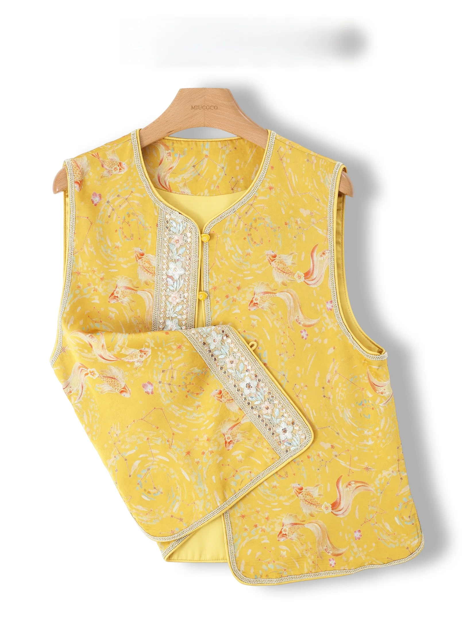 New Chinese Style Red Koi Fish Pattern Embroidery Heavy Weave Pearl Decorated Women's Vest Fashionable Outerwear by D Brand