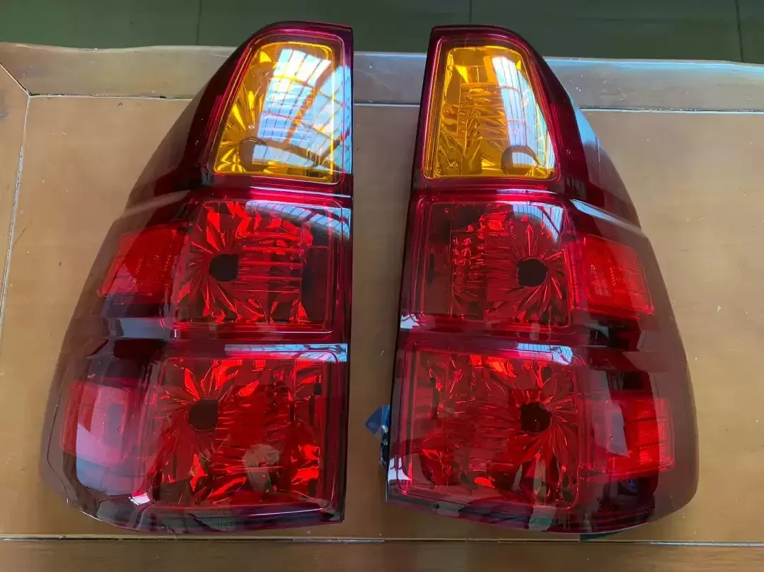 

Car Rear Tail Light Brake Light Taillamp for Lexus GX470 Reverse Lamp Warning Turn Signal accesorios para auto