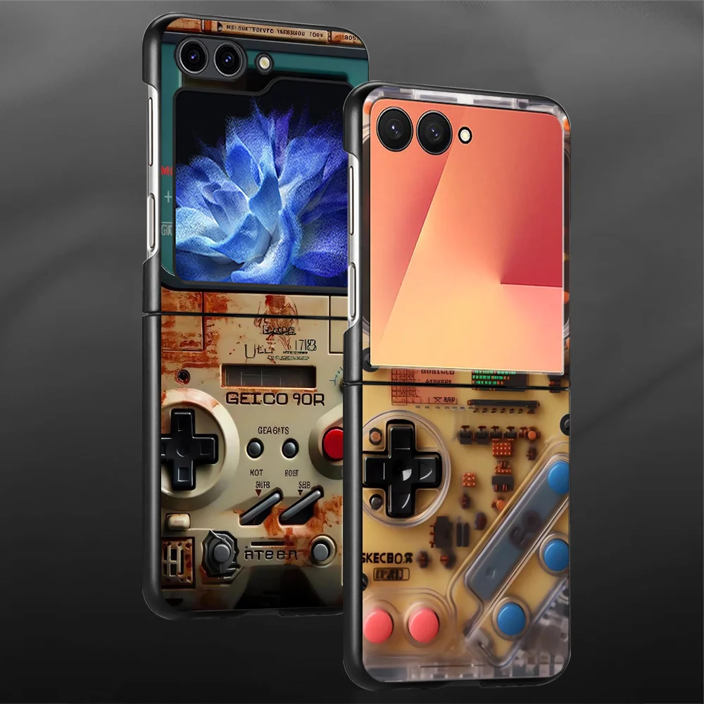 Retro Gaming Corps - غطاء هاتف بتصميم وحدة تحكم ألعاب