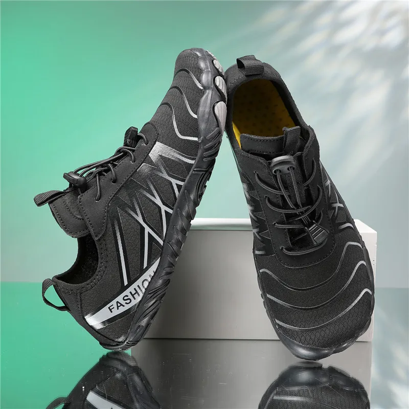 

Черные унисекс-кроссовки для воды: быстросохнущие, нескользящие, для плавания, серфинга и прогулок по воде (для мужчин и женщин)