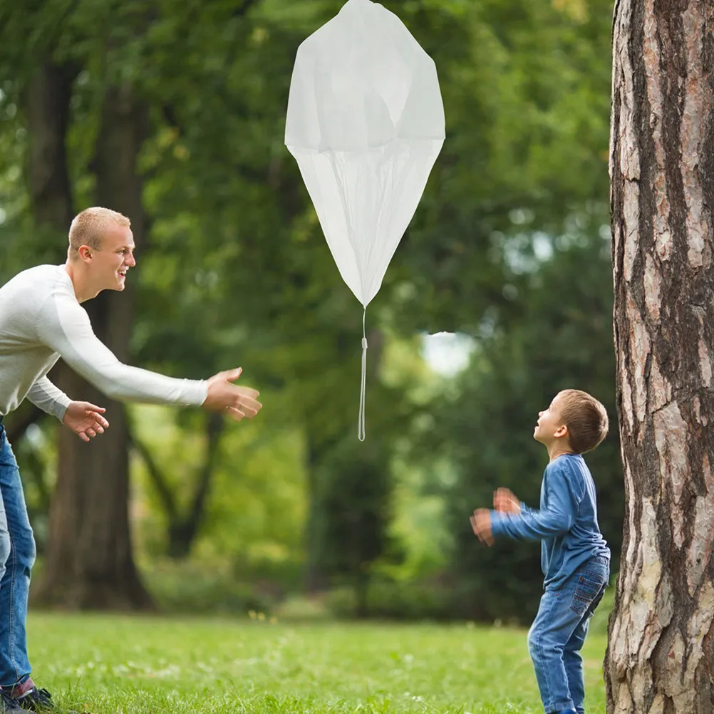 

4Pcs Parachute Hand Throw Flying Outdoor Children Fun Plaything Party Favor School Game Party Toy Parachute Toy