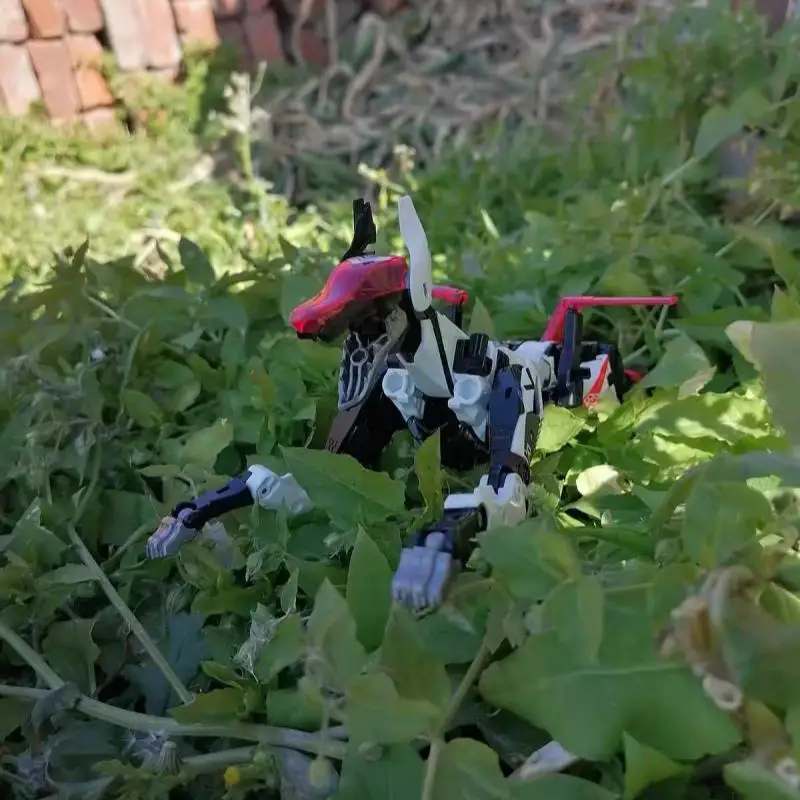 52toys Beast Box Series Roar Dog Transformation Toy Model Mecha Figurine Trendy Collectible Action Figure Birthday Xmas Gift