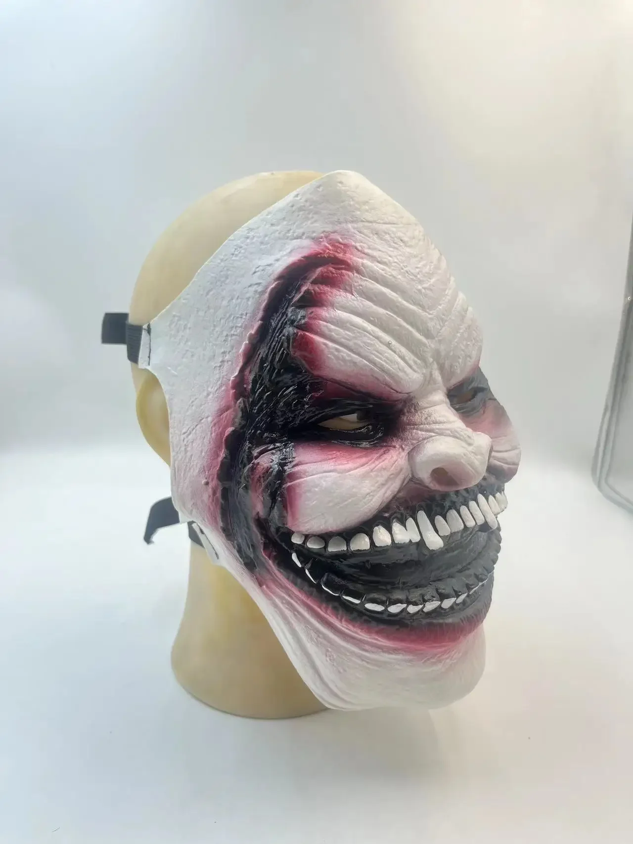 The Fiend Bray Wyatt Latex Mask Devil Masks Halloween Elastic Halloween Carnival Party Cosplay Scary Demon Costume Props