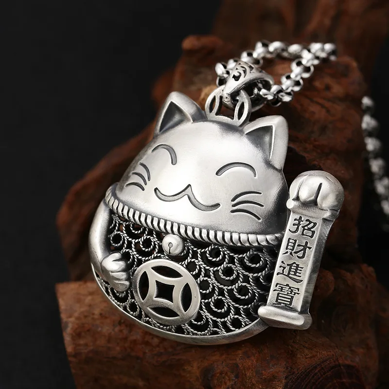 

2023 Vintage Fashion Personality Lucky Cat Necklace Unisex Long Sweater Chain Banquet Jewelry Accessories Gift