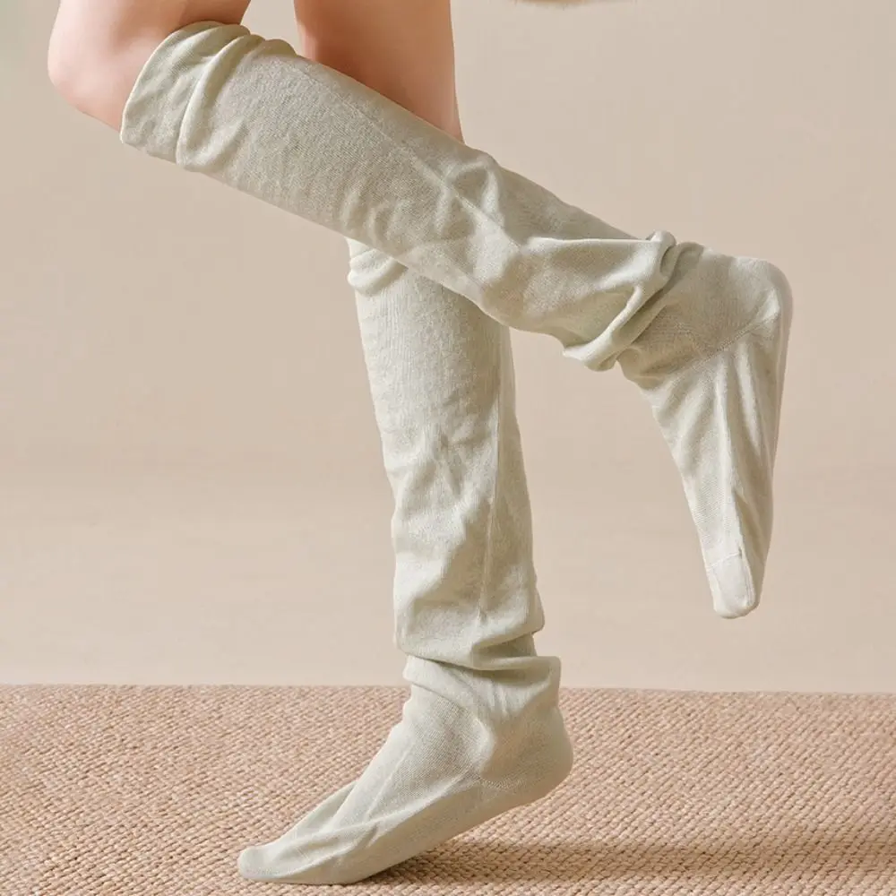 

1 пара новых нескользящих носков для сна, мягкие однотонные теплые носки, удобные носки для защиты ног, женские и мужские