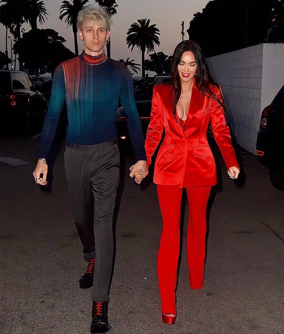 Celebrity Red 2 Pieces Women Suits Dresses Peaked Lapel Blazer Loose Party Show Custom Made One Button Gown 2 Pieces Set