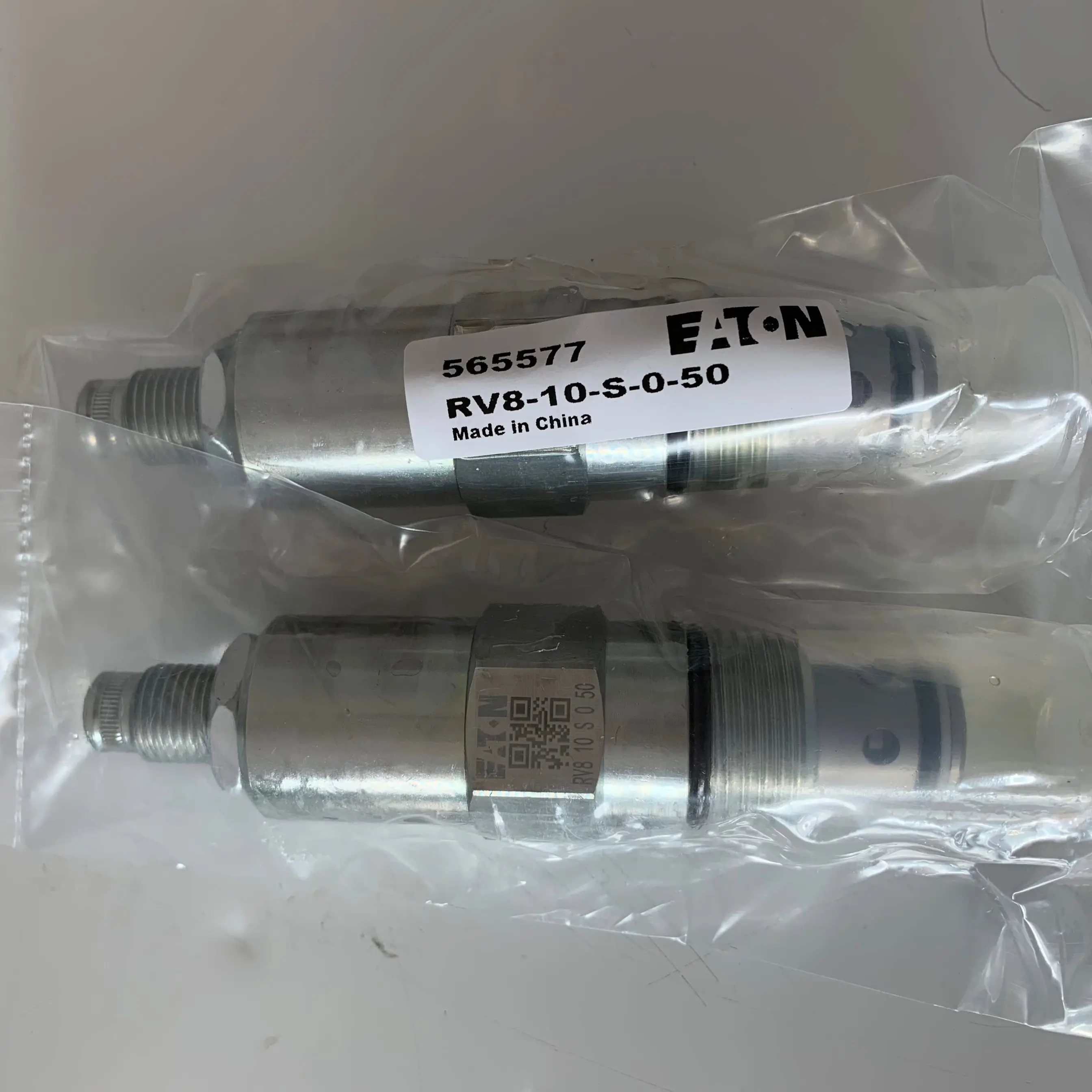 RV8 10 S 0 50 565577 RV8-10-S-0-50 RV8-10-S-0-25 RV8 10 S 0 25 566015 DAN FOSS ea  ton vic  kers Original Relief Valve Large Sto