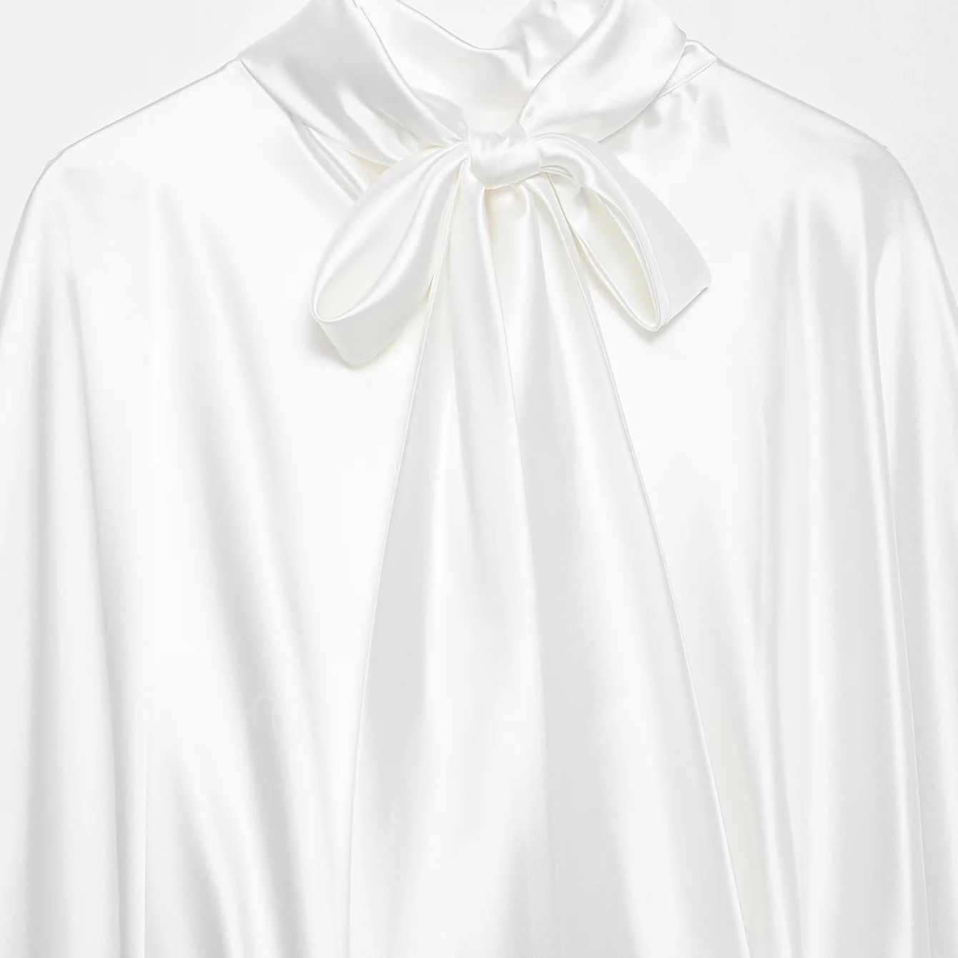 Ele لون نقي من الساتان طويل Sve Dr مع ربطة القوس فيونكة با عقدة ort تنورة للنساء الخريف عارضة عالية الياقة