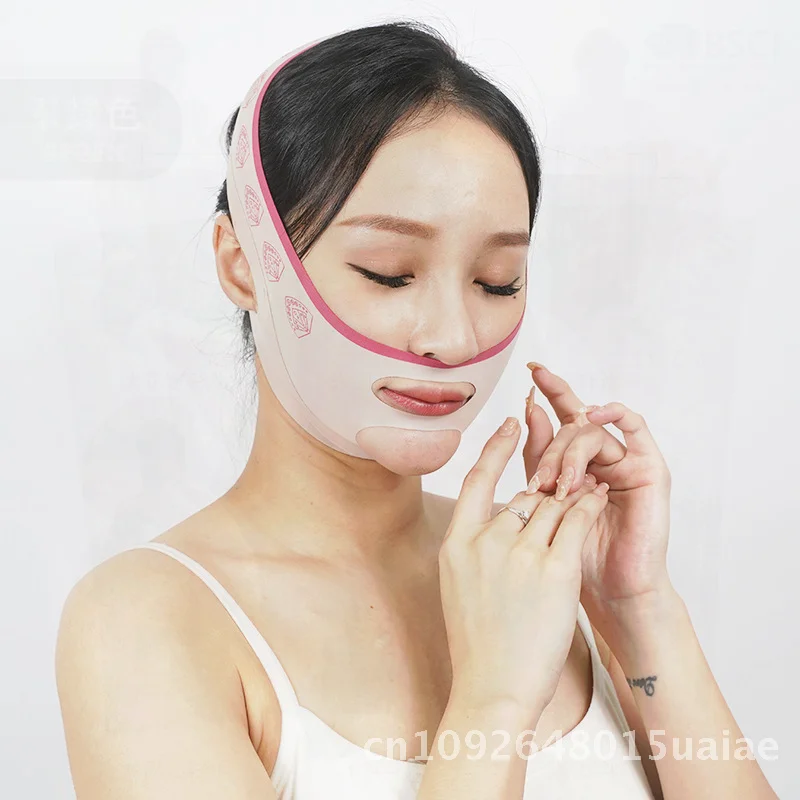 Maschera per bendaggi per il rafforzamento rapido con sollevamento a V per modellare il viso, bordo rosso rosa, intaglio, massaggiatore per giorno e notte senza soluzione di continuità, strumento di bellezza per il viso