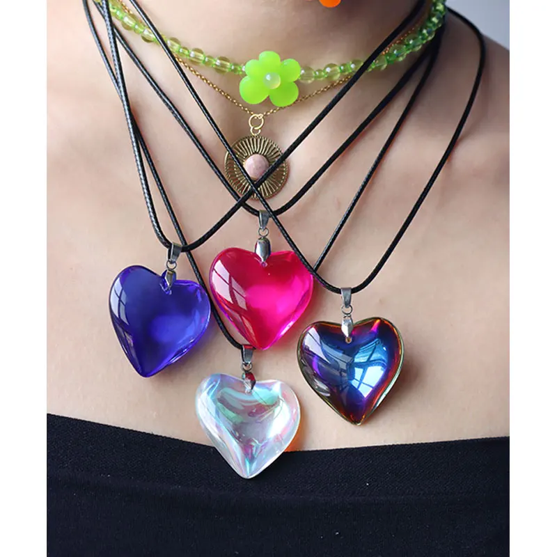 Exaggerated Personality Colorful Laser Love Heart  Pendant  Necklace for Women Girl Y2K  Summer Couple Jewelry HUANZHI 2023 NEW