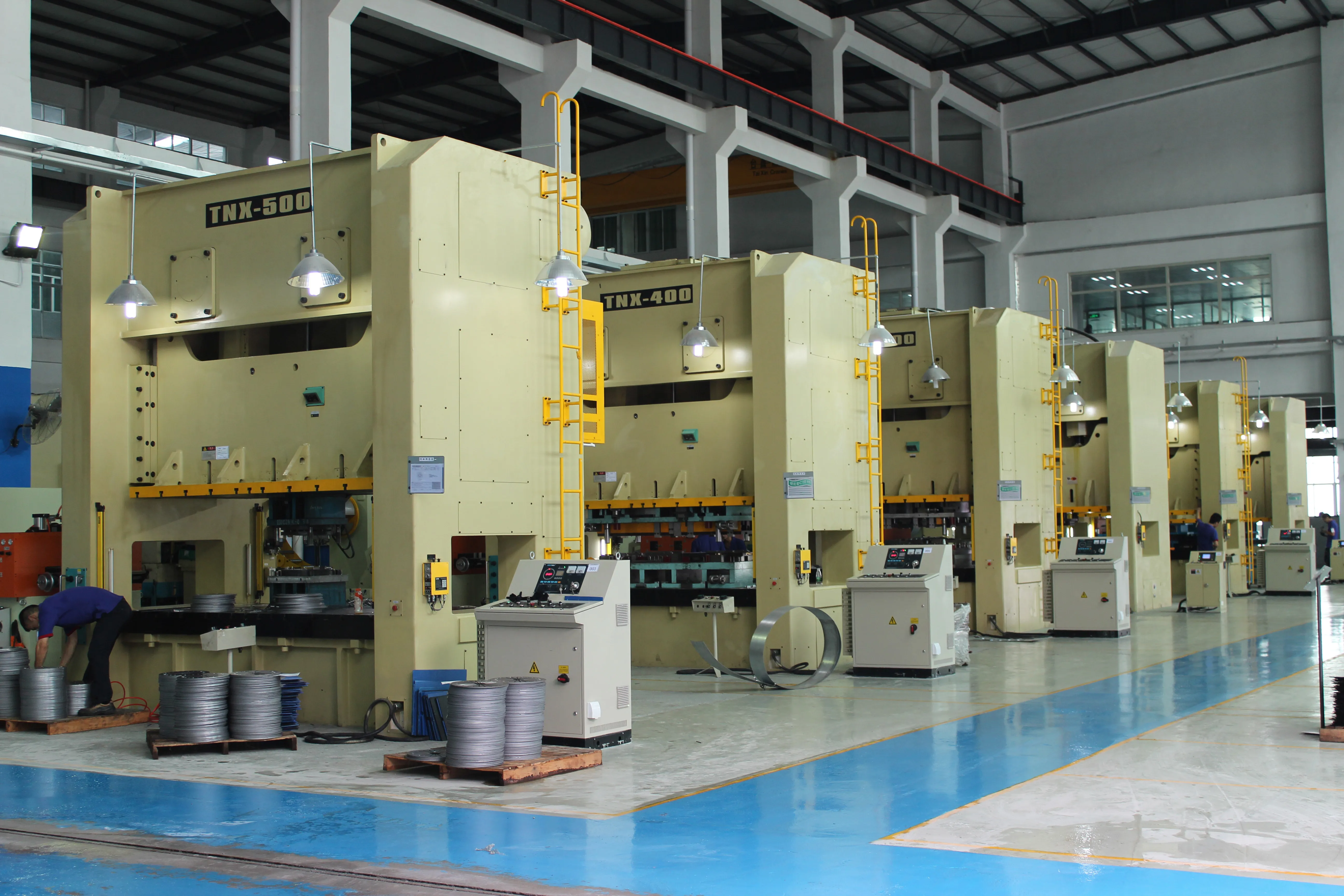 Mechanische Power Press Punching Hole Machine Stahlstanzmaschine für die Automobilindustrie