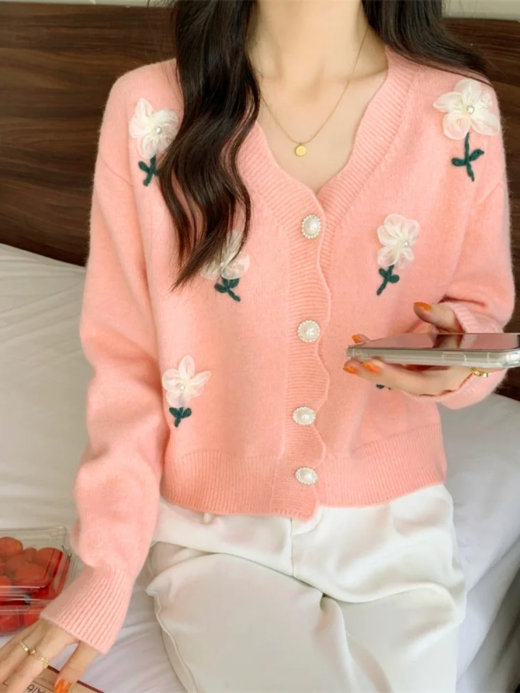 Gentle Sweet Autumn Winter Sweater Women\'s Flower Beaded Knitted Cardigan Long Sleeve Top Casual Warm Ladies Knitwears Coat