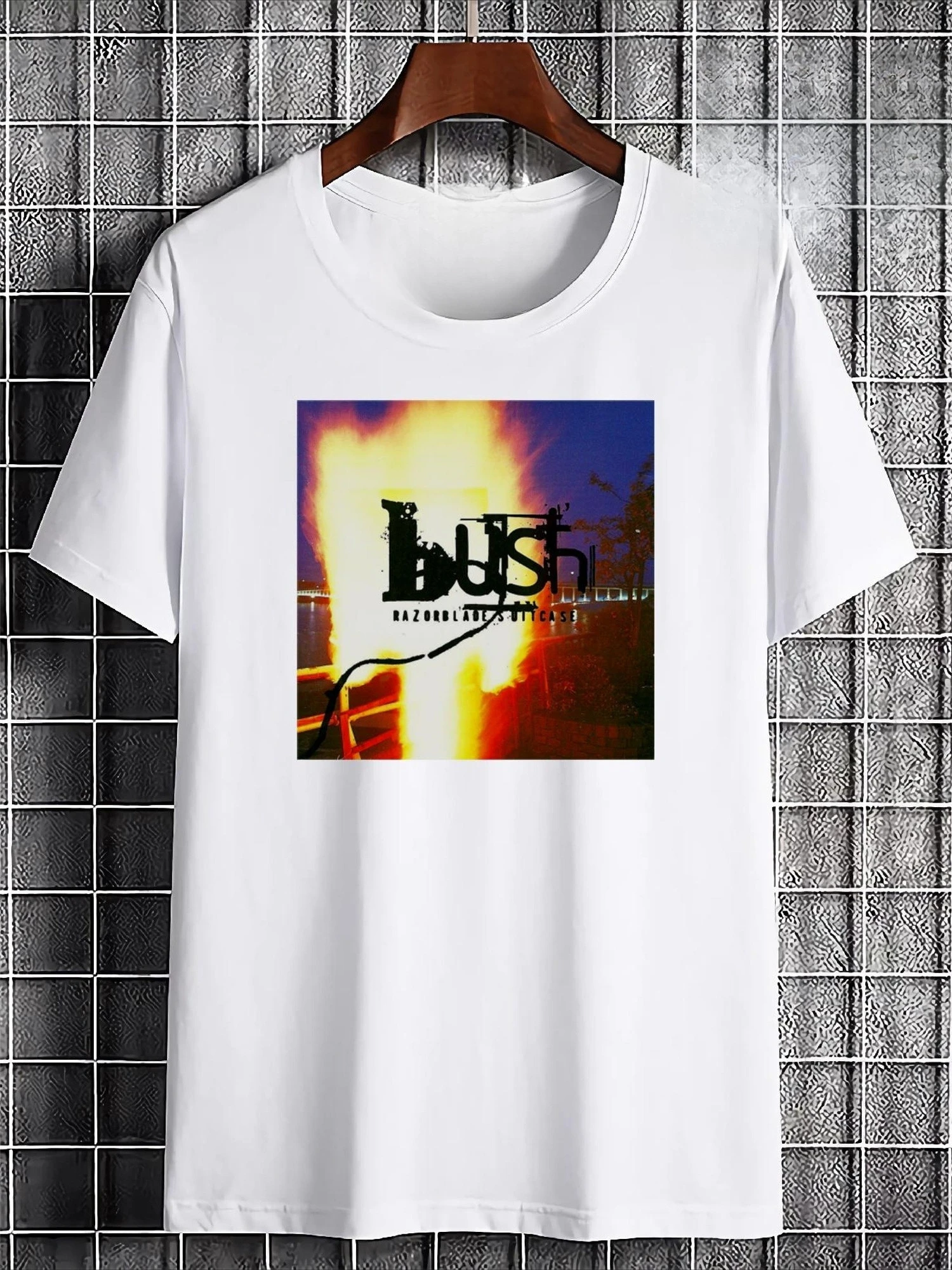 Retro 1996 Bush Shaver Suitcase T-shirt Multi functional Printed Breathable Neutral Street Style Casual Fashion