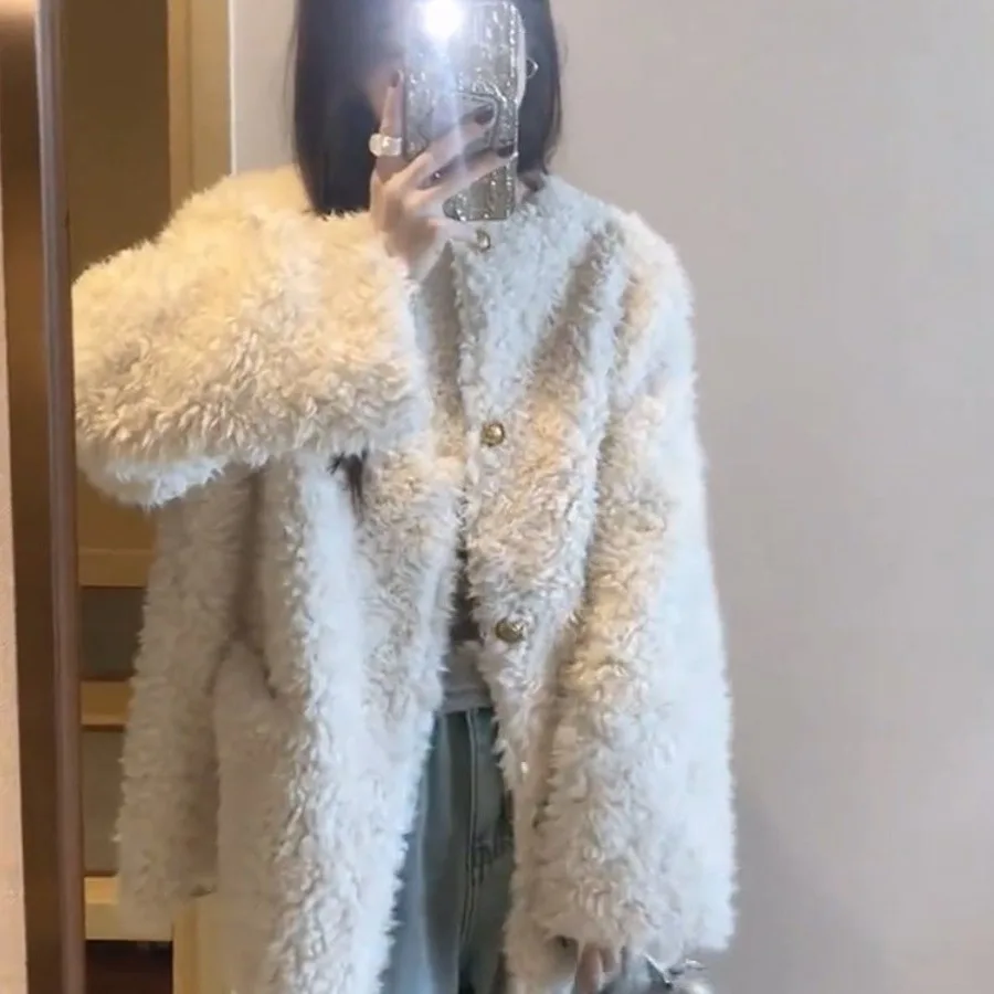 Women Faux Fur Coats Short Jackets Round Neck Coat Thick Warm Y2k Streetwear Jacket Elegant Work Casual Slim Fit Autumn Winter