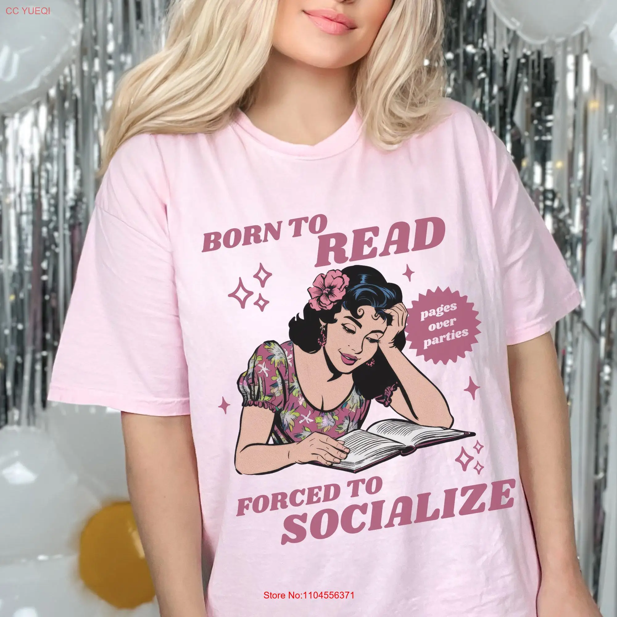 

Футболка Born to Read Forced Socialize Funny Reader Bookish for Her Book Lover Comfort Colors Spicy Dark Romance Reading