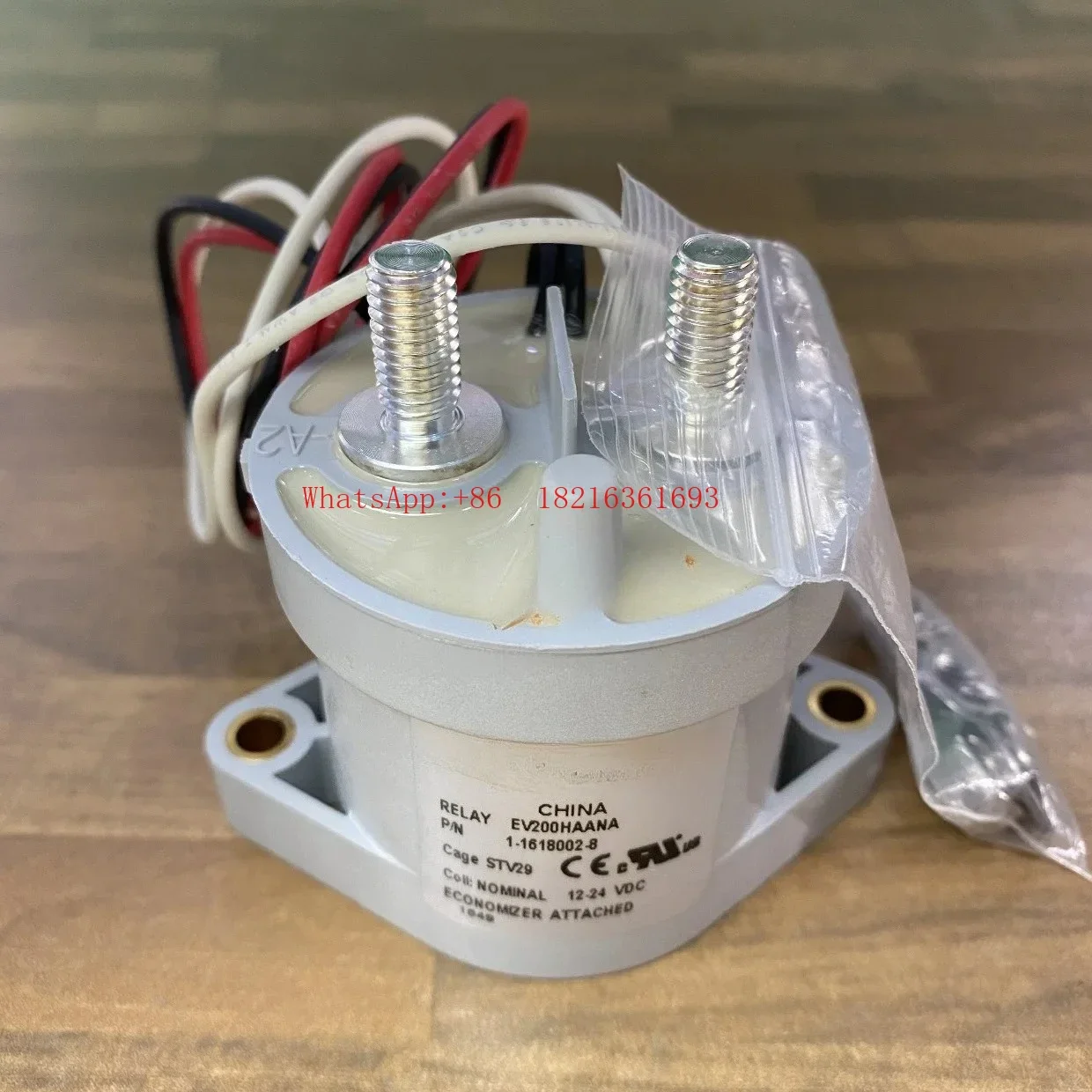 2026GOOD DC Relay Contactor EV200HAANA 1-1618002-8 With Four Wire Feedback Contacts