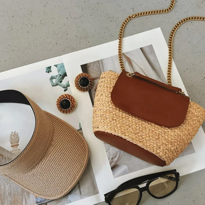 Straw Woven Bag Patchwork Genuine Leather Luxury Old Bucket Bag Ladies 2024 New Chain Design Holiday Mini Crossbody Shoulder Bag