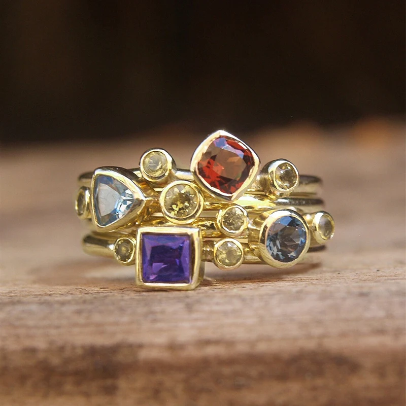 Huitan Geometric Colored Cubic Zircon Rings for Women Unique Wedding Band Accessories Statement Female Accessories Gift Jewelry